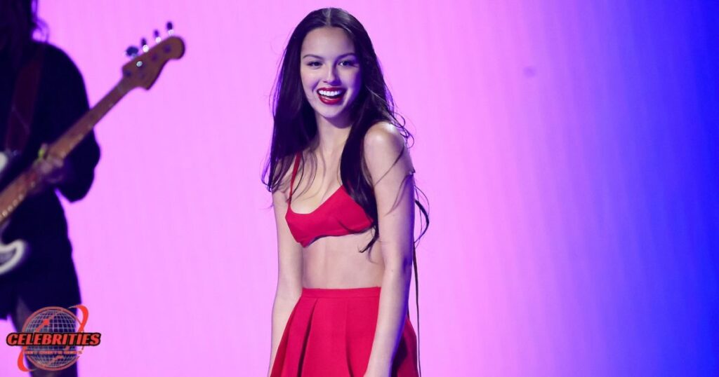 What were Olivia Rodrigo's earnings from th hit song Good 4 U?