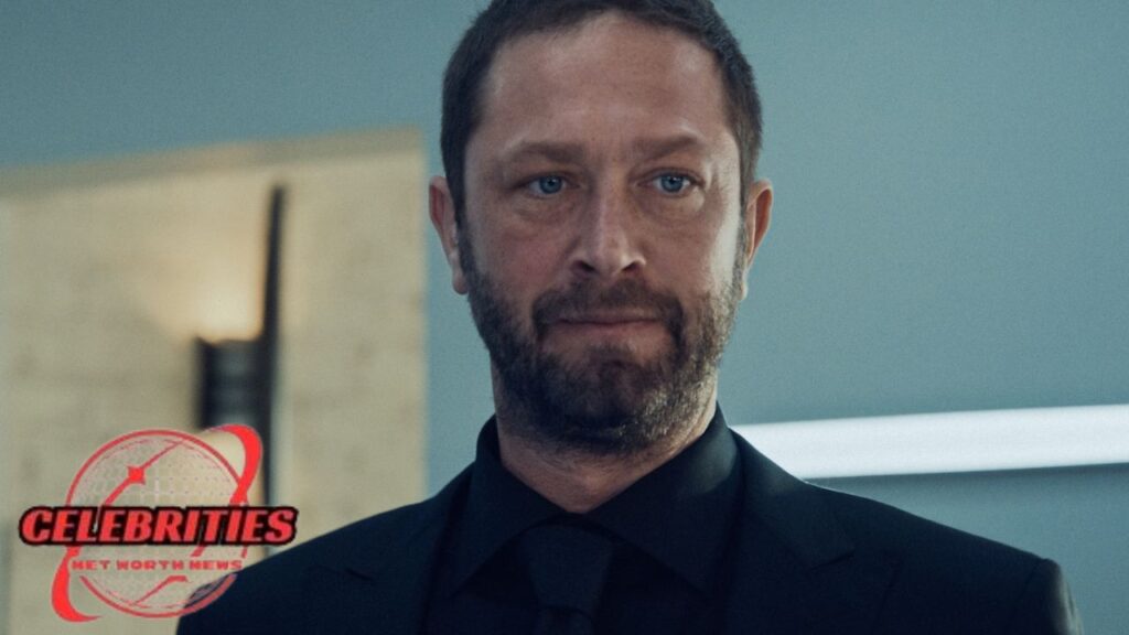 Ebon Moss Bachrach Net Worth